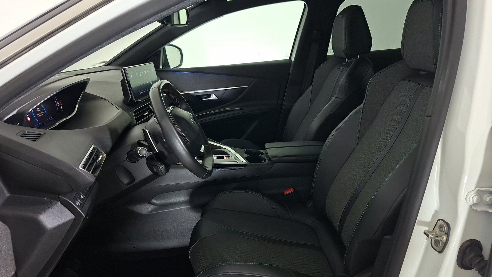 Peugeot 3008 2024 - Imagen 14 de 17