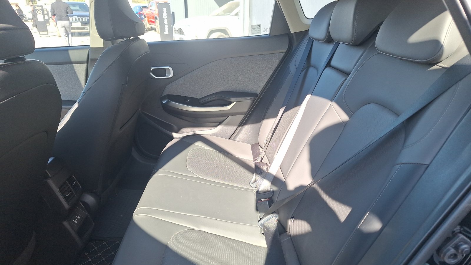 Kia K3 Cross 2024 - Imagen 14 de 16