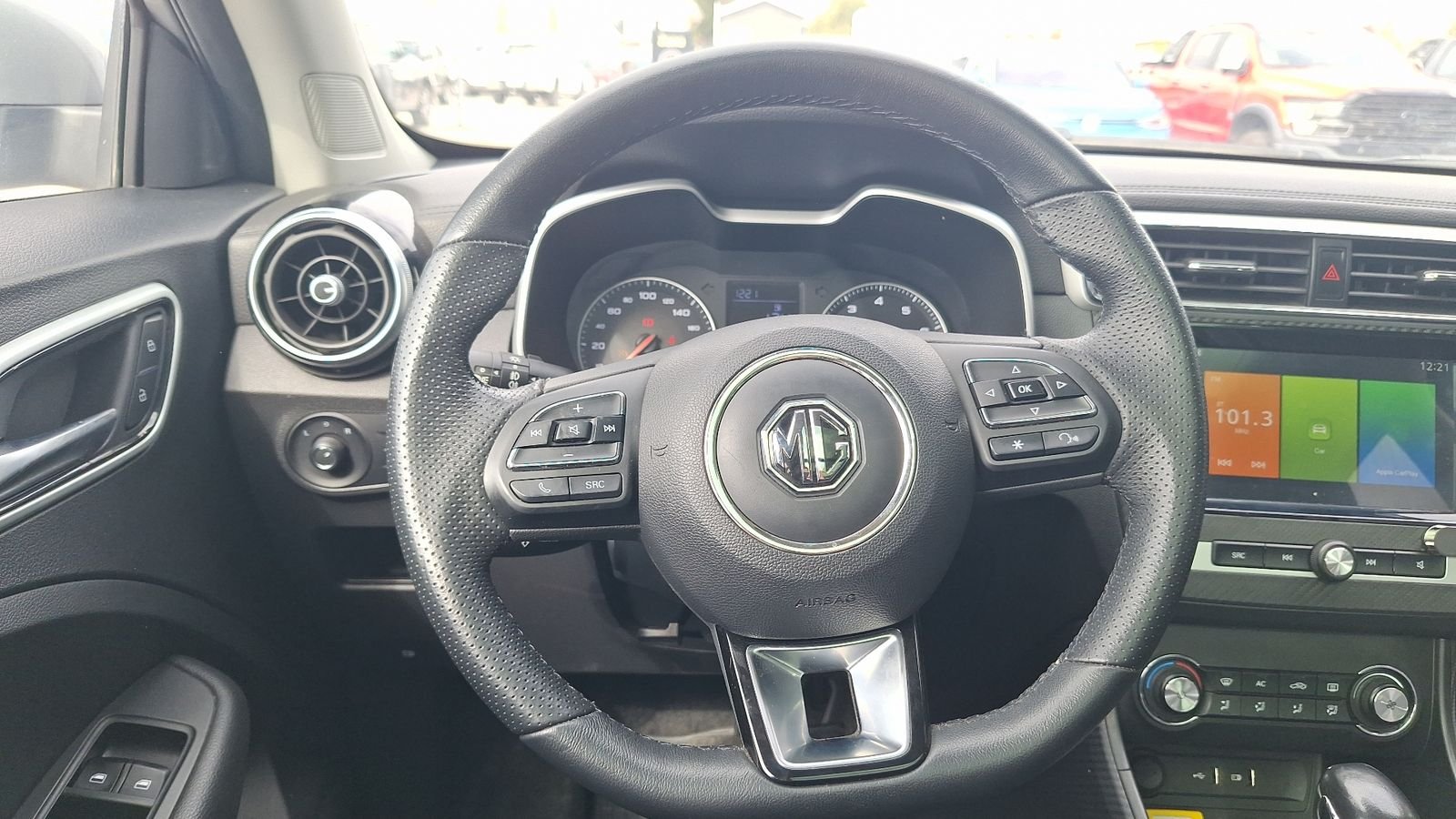 MG Zs 2023 - Imagen 8 de 16