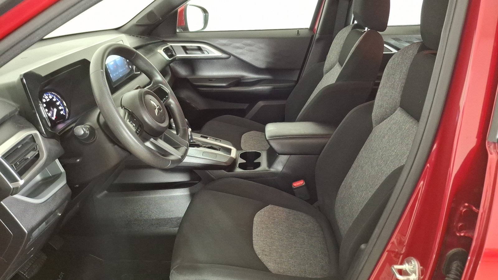Mitsubishi Outlander 2026 - Imagen 14 de 16
