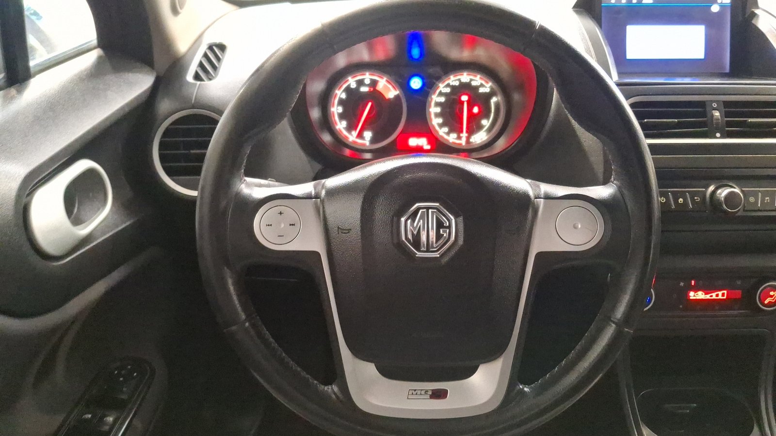 Mg 3 2019 - Imagen 9 de 17