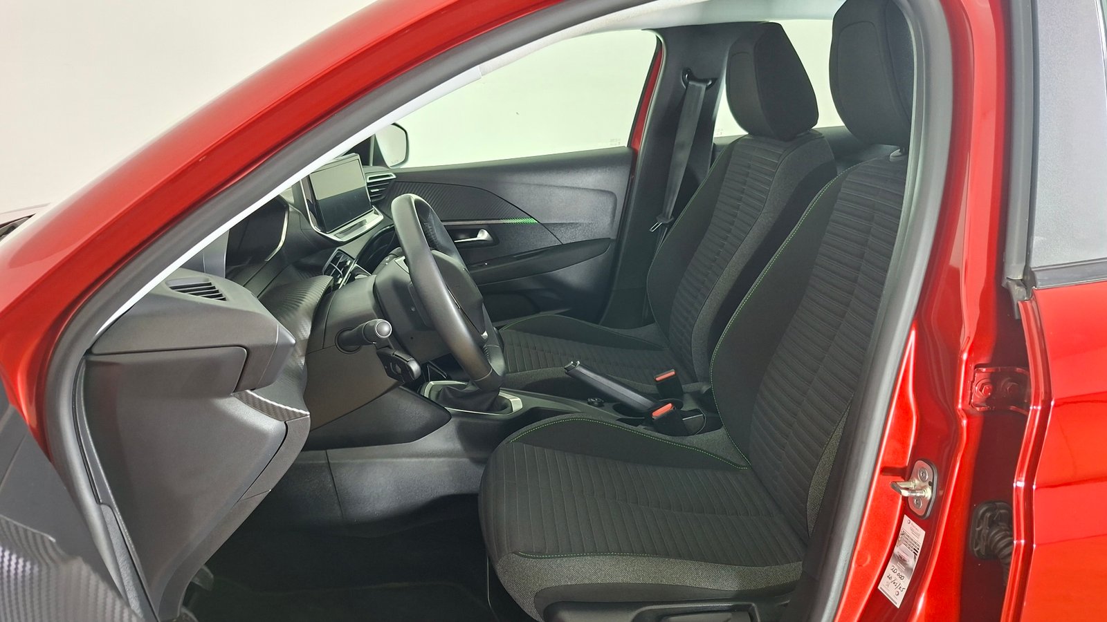 Peugeot 208 2024 - Imagen 13 de 16