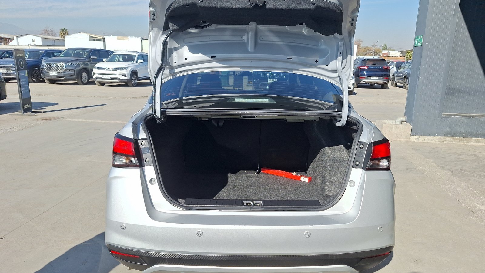 Nissan Versa 2020 - Foto 4 de 15