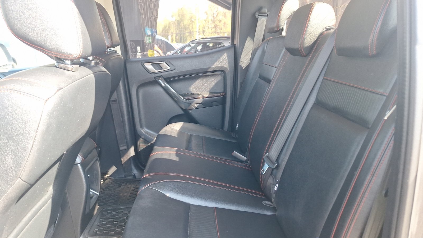 Ford Ranger 2023 - Imagen 13 de 15