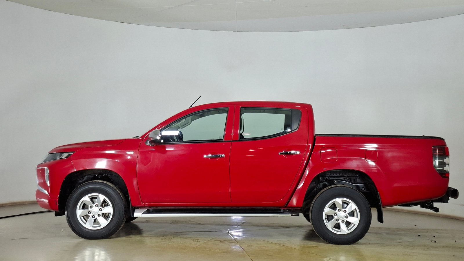 Mitsubishi L200 2024 - Imagen 7 de 16