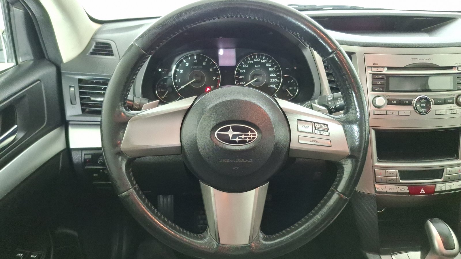 Subaru Legacy 2012 - Imagen 8 de 15