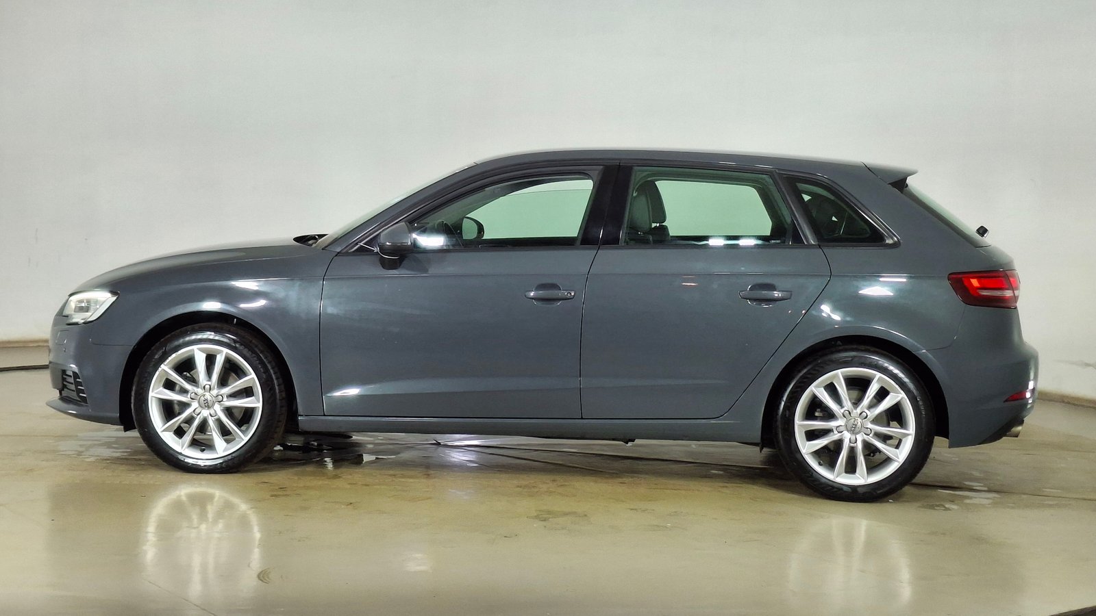 Audi A3 2019 - Imagen 7 de 15