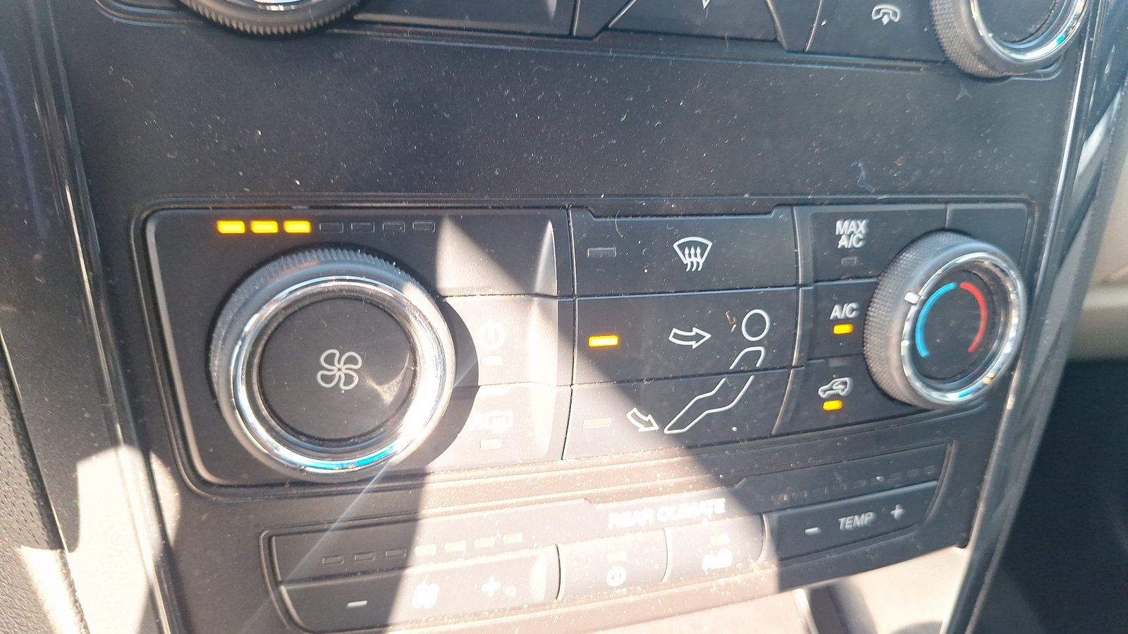 Ford Explorer 2019 - Imagen 16 de 16