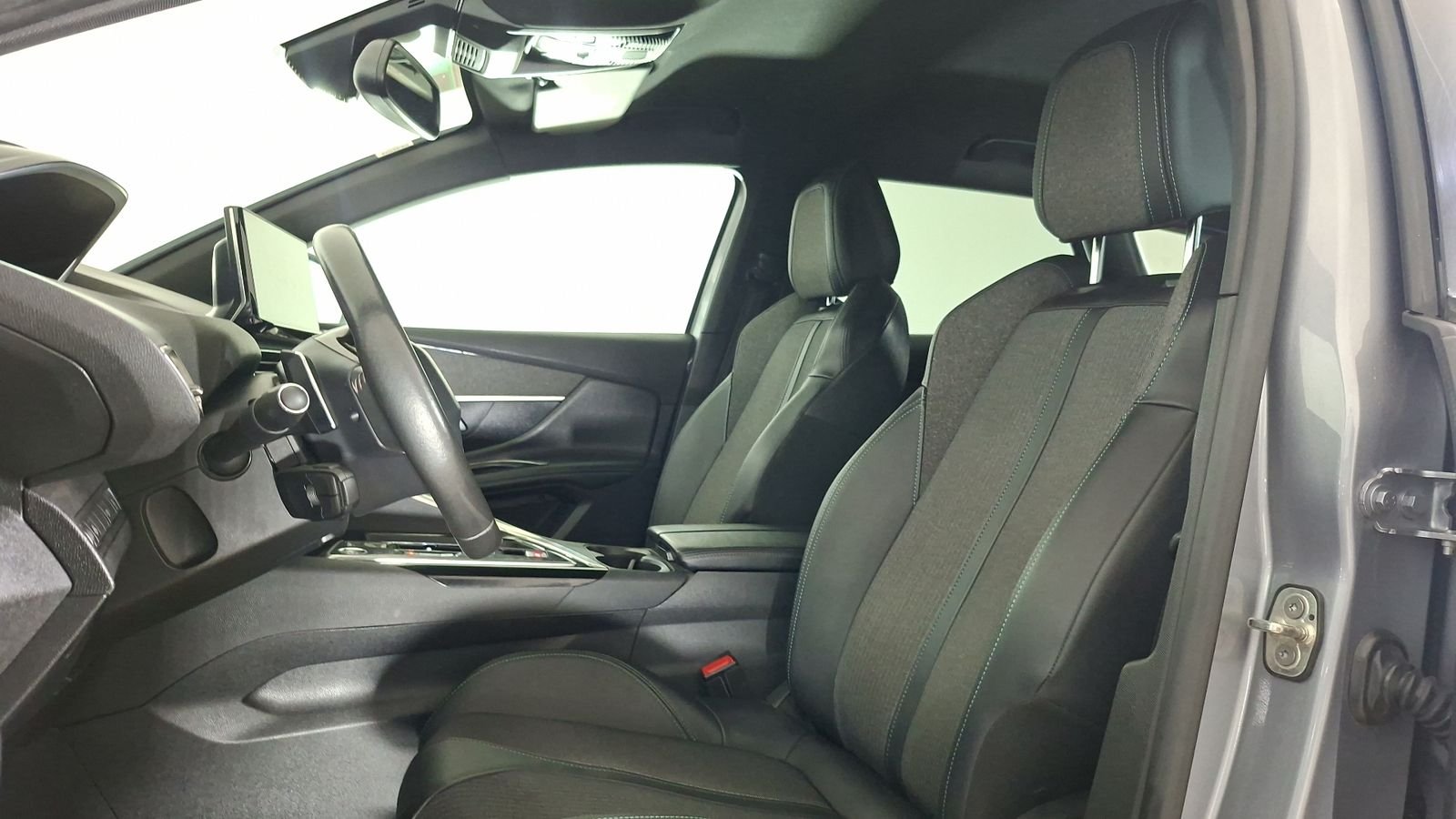 Peugeot 3008 2025 - Imagen 14 de 17