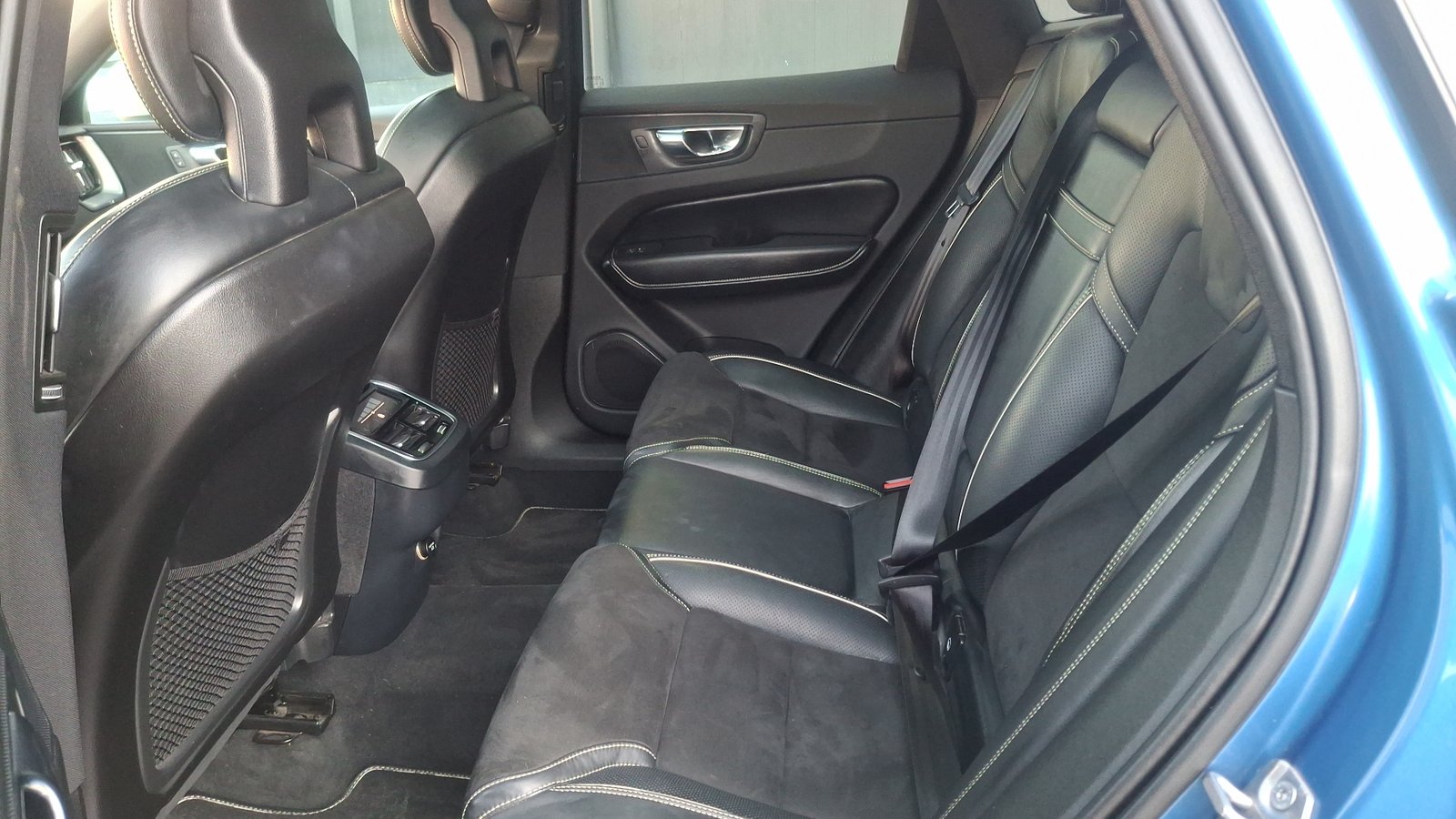 Volvo XC60 2018 - Imagen 15 de 17