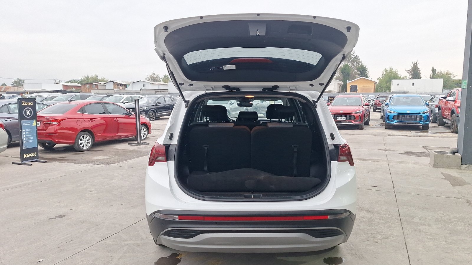 Hyundai Santa Fe 2023 - Imagen 4 de 16