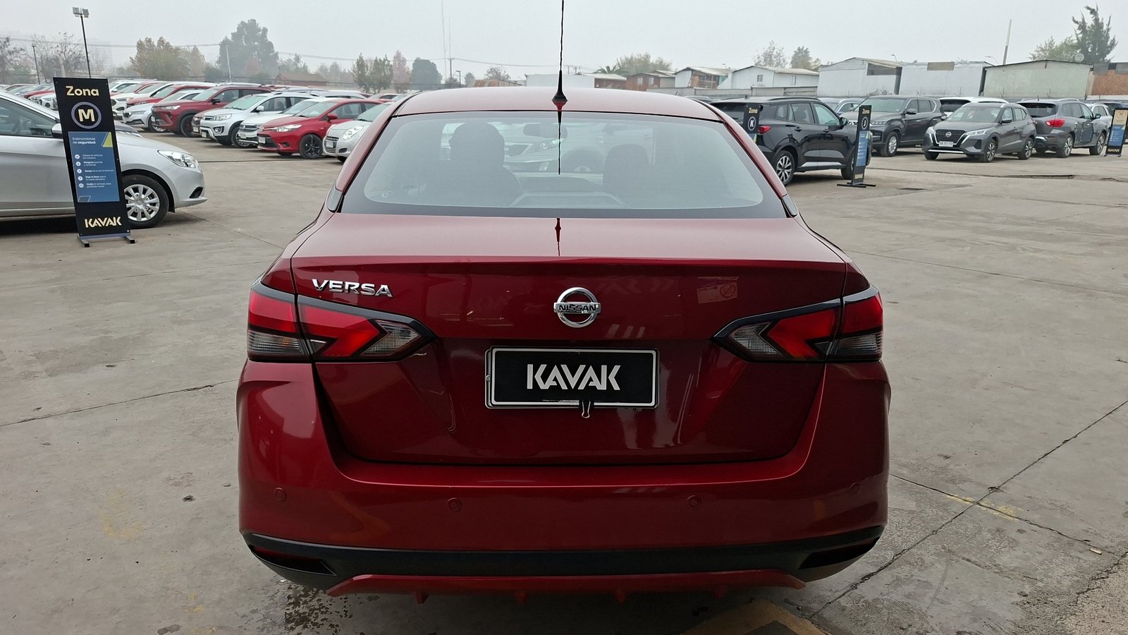Nissan Versa 2022 - Imagen 3 de 14