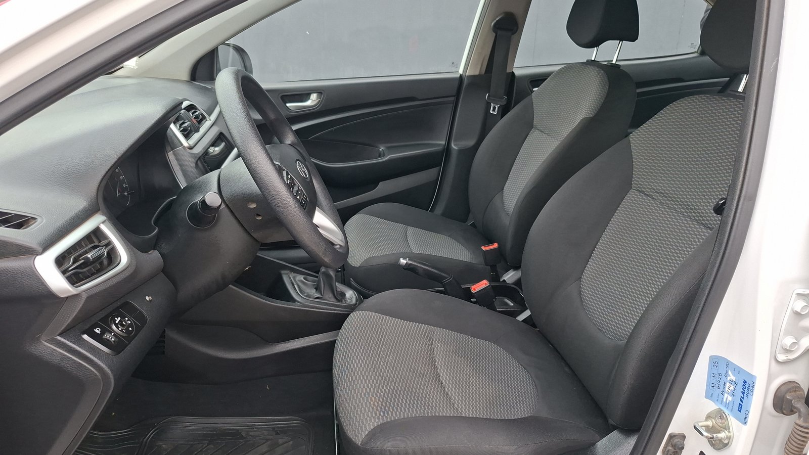 Hyundai VERNA 2021 - Imagen 13 de 15