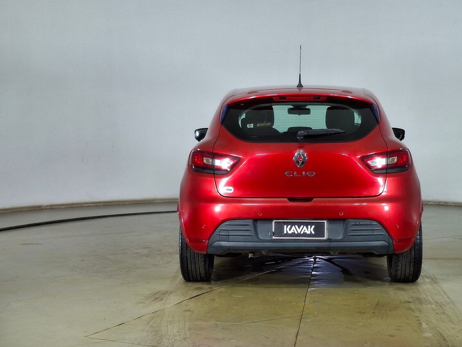 Renault Clio 2017 - Foto 5 de 15