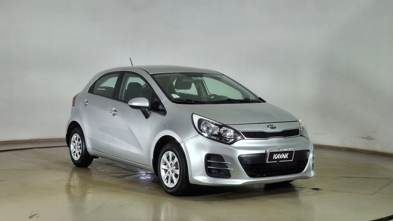 Kia RIO 5 2017 - Imagen 3 de 15