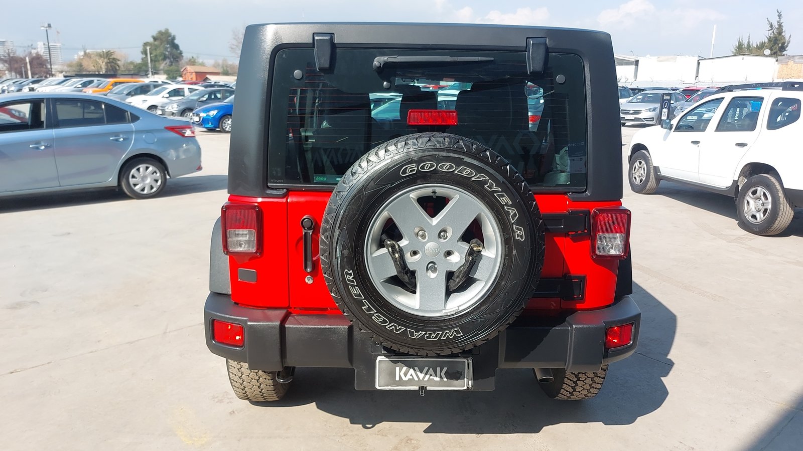 Jeep Wrangler 2015 - Foto 3 de 14