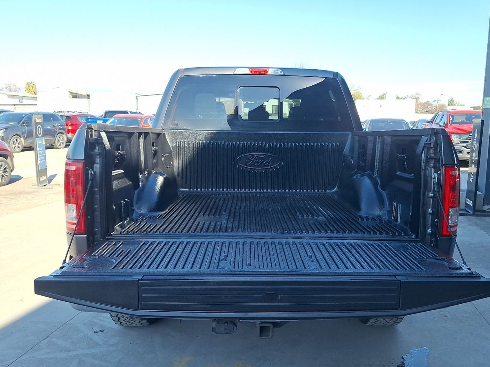 Ford F-150 2017 - Foto 4 de 15