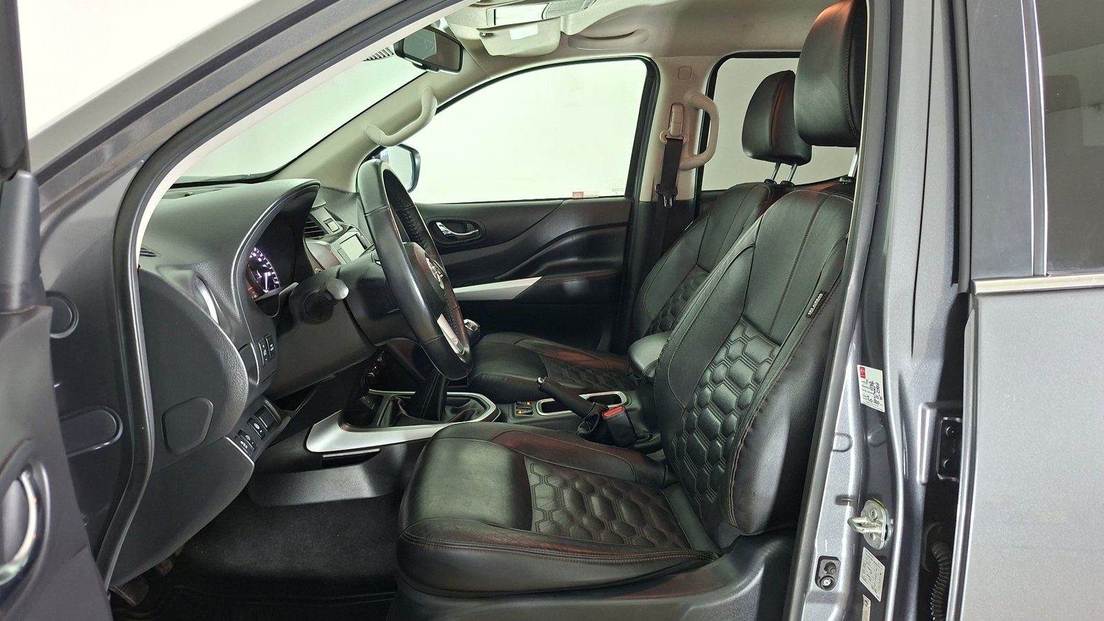 Nissan Navara 2022 - Imagen 14 de 17