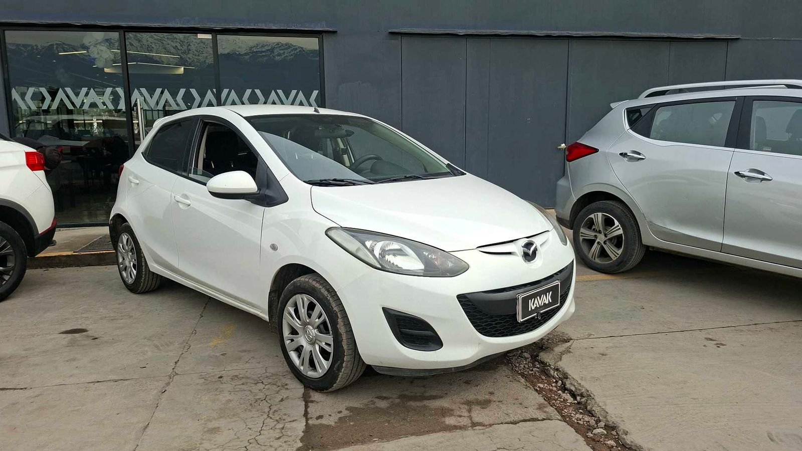 Mazda Mazda 2 2011 - Imagen 3 de 4
