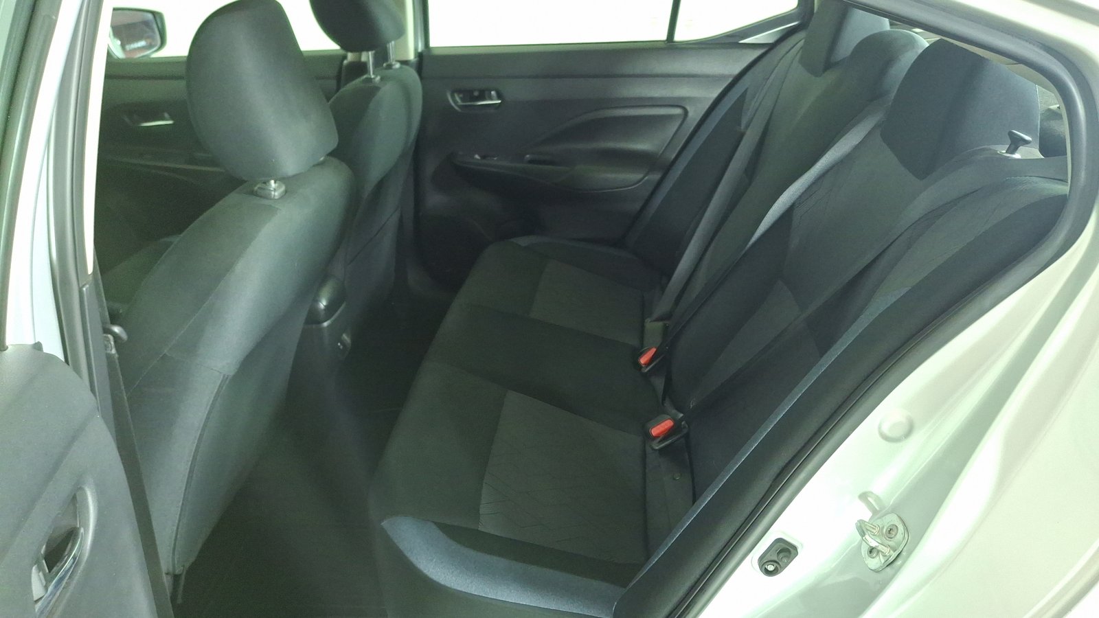 Nissan Versa 2023 - Imagen 14 de 16