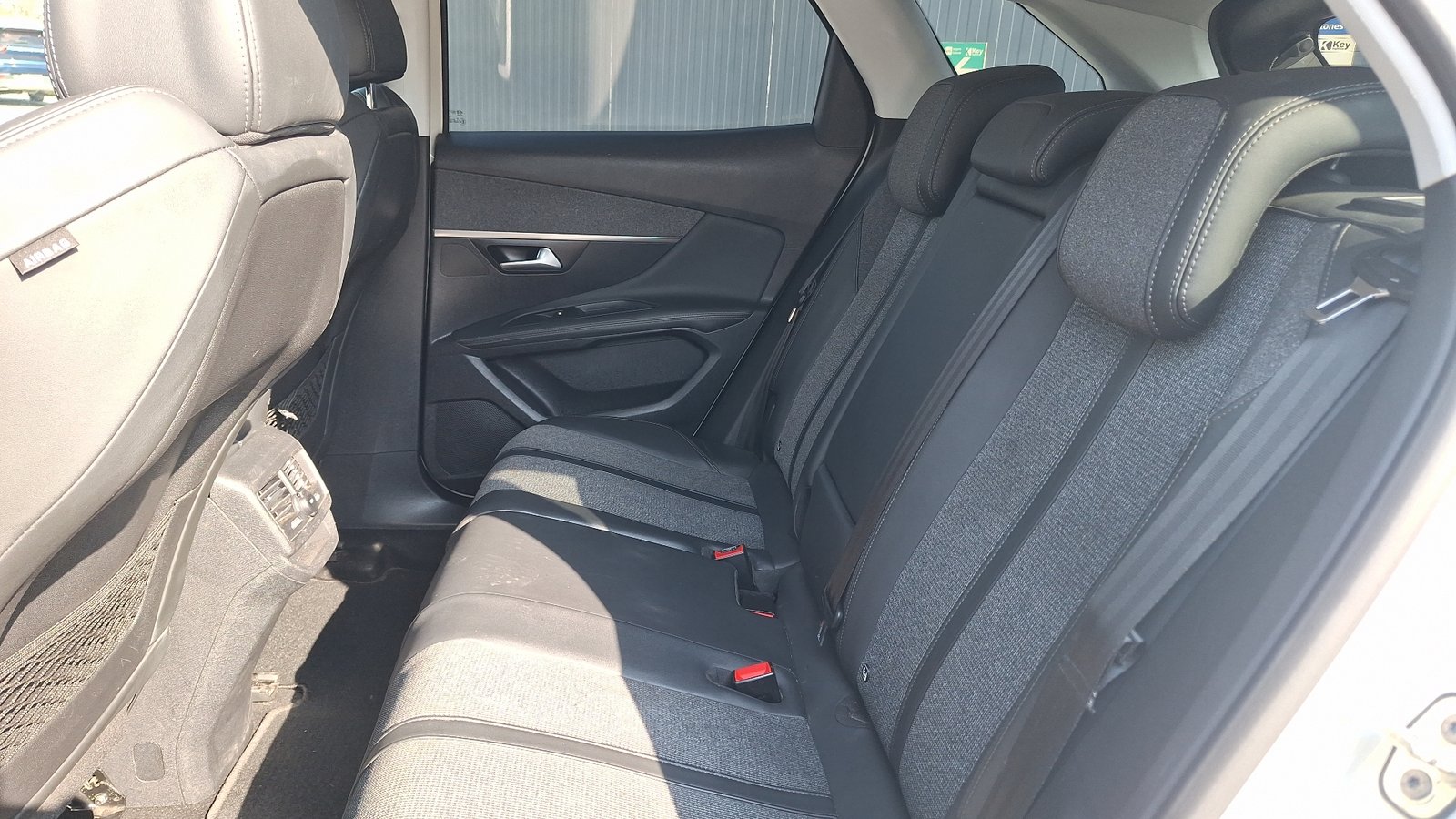 Peugeot 3008 2019 - Imagen 13 de 15