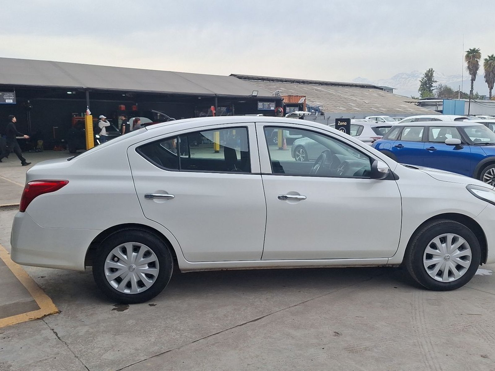 Nissan Versa 2019 - Foto 5 de 14