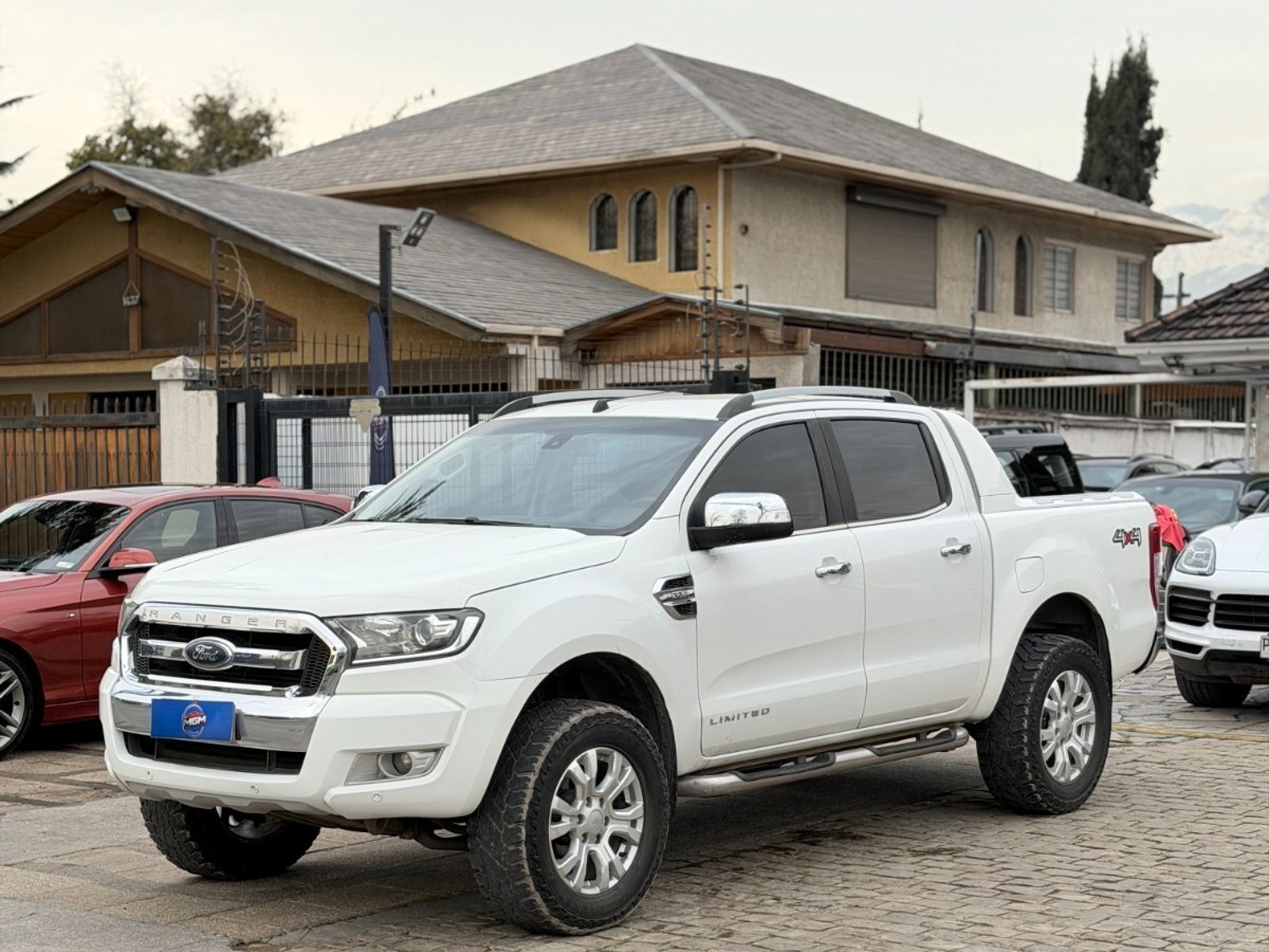 Ford RANGER Limited 4x4 2018 - Foto 2 de 10