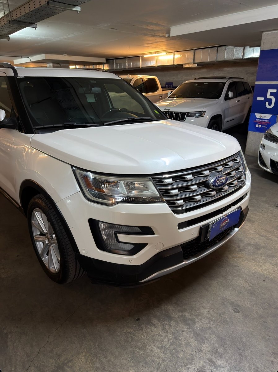 FORD EXPLORER 2.3 ECOBOOST LIMITED 4X4 2018 - Foto 4 de 10