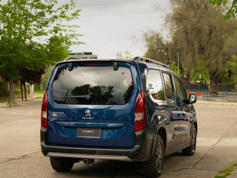 Peugeot RIFTER 1.2 ALLURE ¡Recién Llegado! ; ;• ; ; ; ;• ; ;Patente 7 ; ;• ; ;AZUL 2023 - Imagen 10 de 10