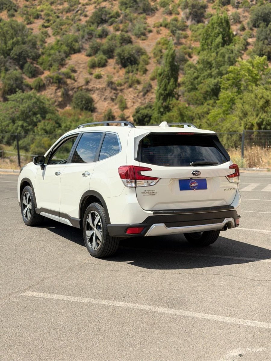 SUBARU FORESTER LIMITED 2019 - Imagen 6 de 7