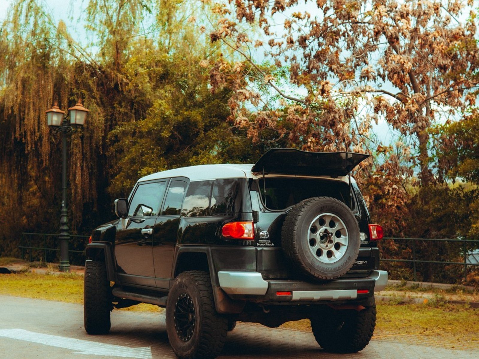 Toyota FJ CRUISER ¡Recién Llegado! ; ;• ; ; ; ;• ; ;Patente 2 ; ;• ; ;NEGRO 2013 - Foto 2 de 10