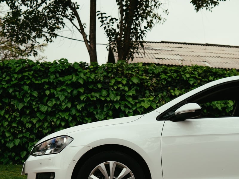 Volkswagen GOLF 1.6 HB AT ¡Recién Llegado! ; ;• ; ; ; ;• ; ;Patente 4 ; ;• ; ;BLANCO 2017 - Imagen 4 de 10