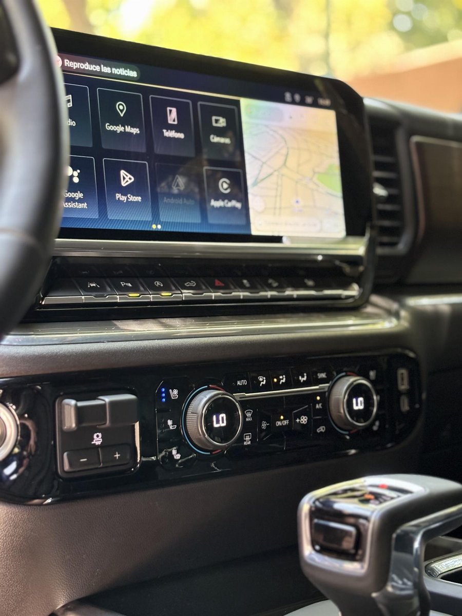 CHEVROLET SILVERADO 3.0TD HIGH COUNTRY AUTO DC 4WD R 2025 - Imagen 9 de 9