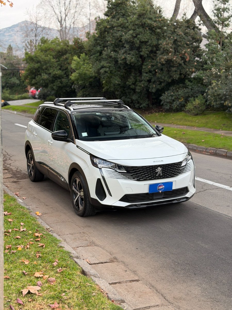 PEUGEOT 5008 ALLURE PACK 2022 - Imagen 3 de 9