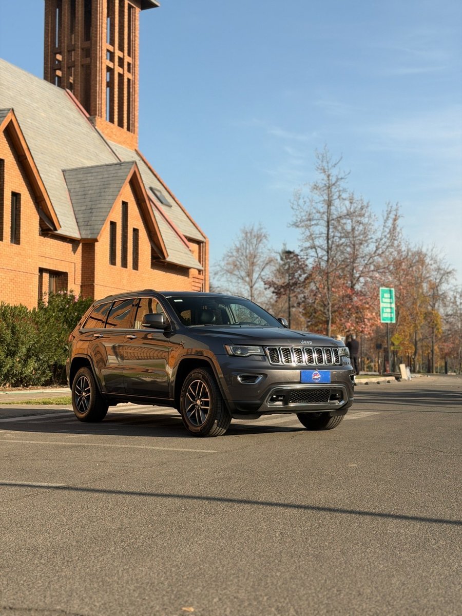 JEEP GRAND CHEROKEE Limited 4WD Auto 2018 - Imagen 4 de 10