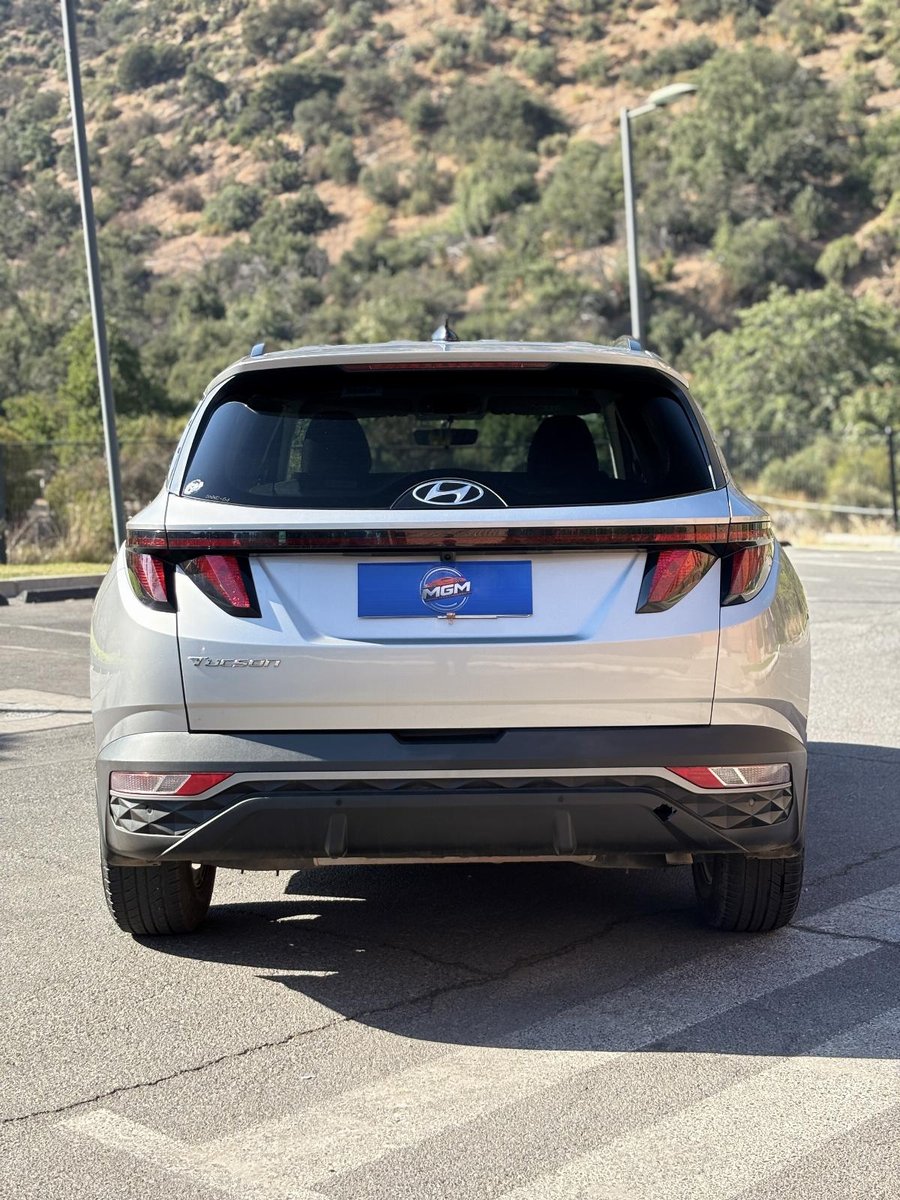 HYUNDAI TUCSON NX4 2.0 AT PLUS 2023 - Imagen 5 de 10