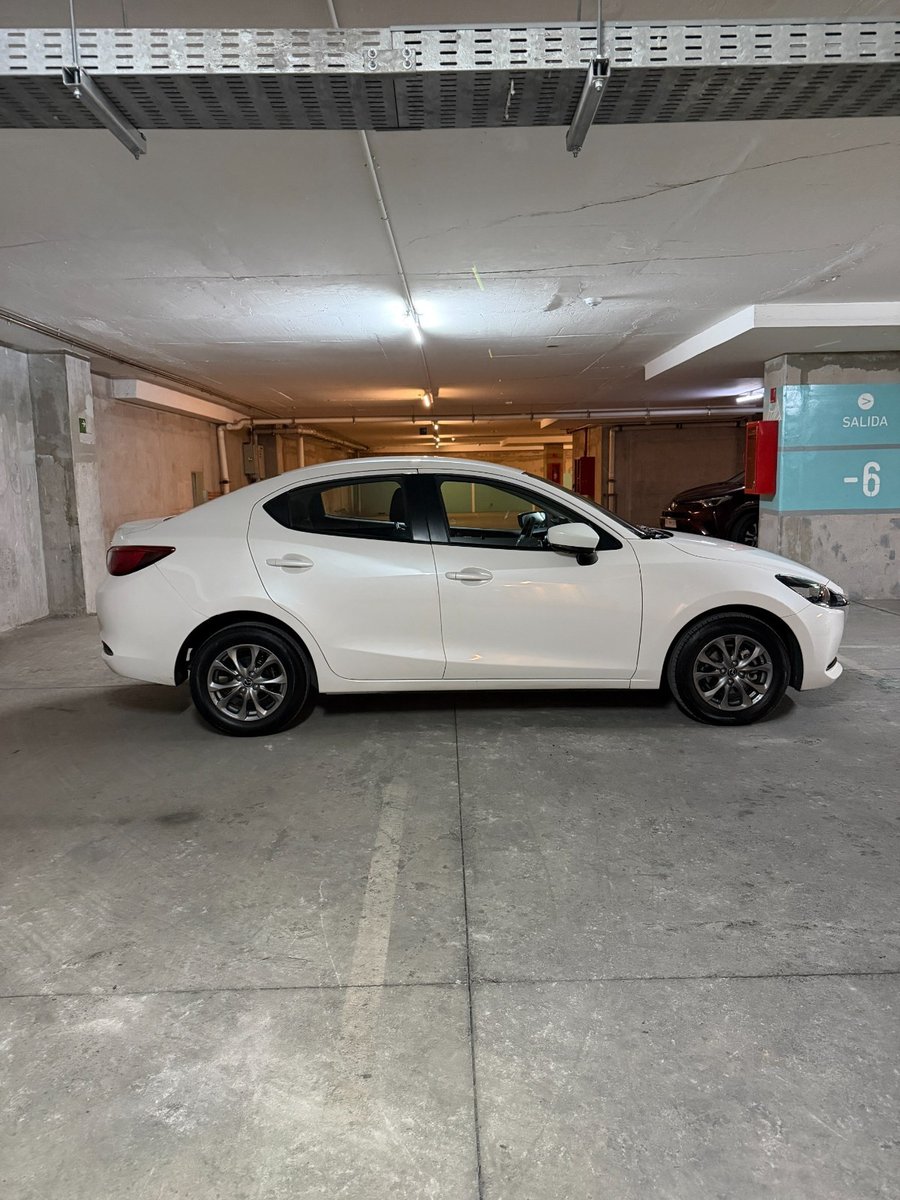 Mazda 2 1.5 CORE 2024 - Imagen 7 de 10
