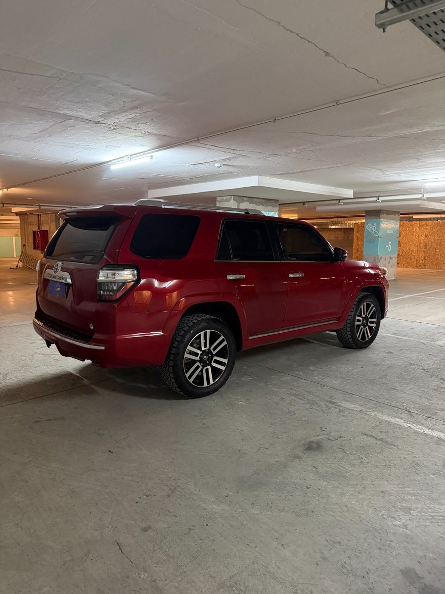Toyota 4 RUNNER Limited 4x4 2018 - Imagen 9 de 10
