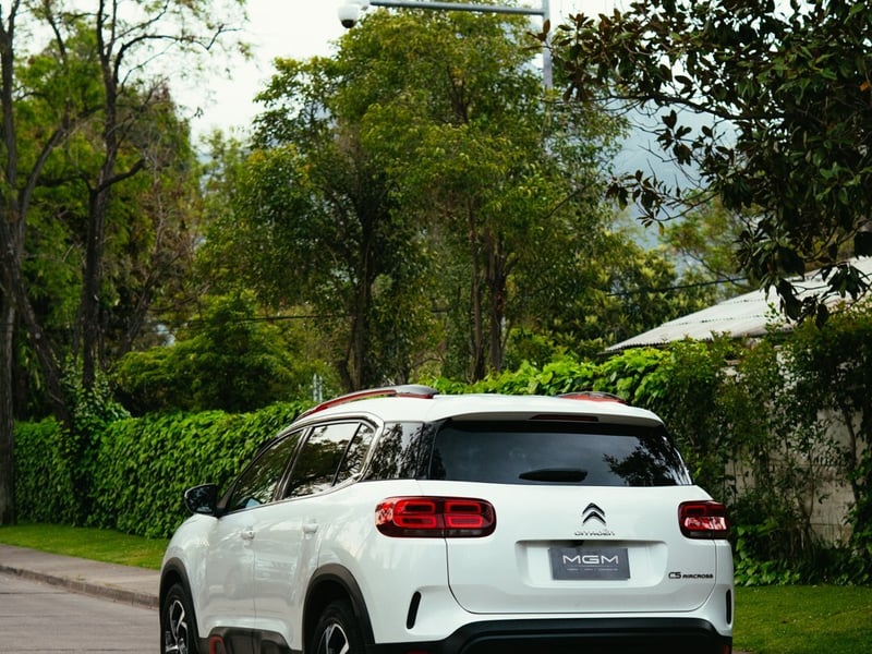 Citroën C5 AIRCROSS FEEL ¡Recién Llegado! ; ;• ; ; ; ;• ; ; ; ;• ; ;Patente 6 ; ;• ; ;BLANCO 2021 - Imagen 9 de 10
