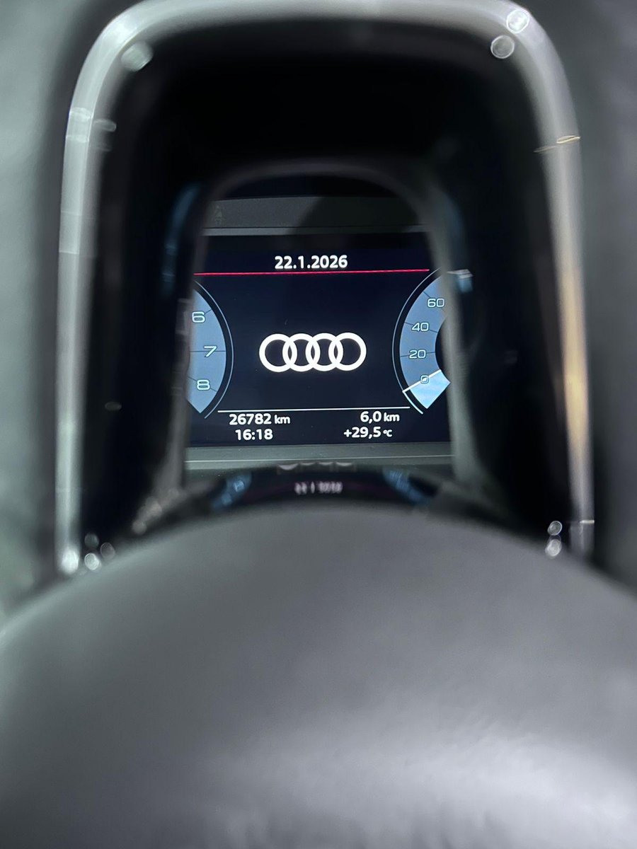 AUDI Q3 35 TFSI 2023 - Imagen 10 de 10