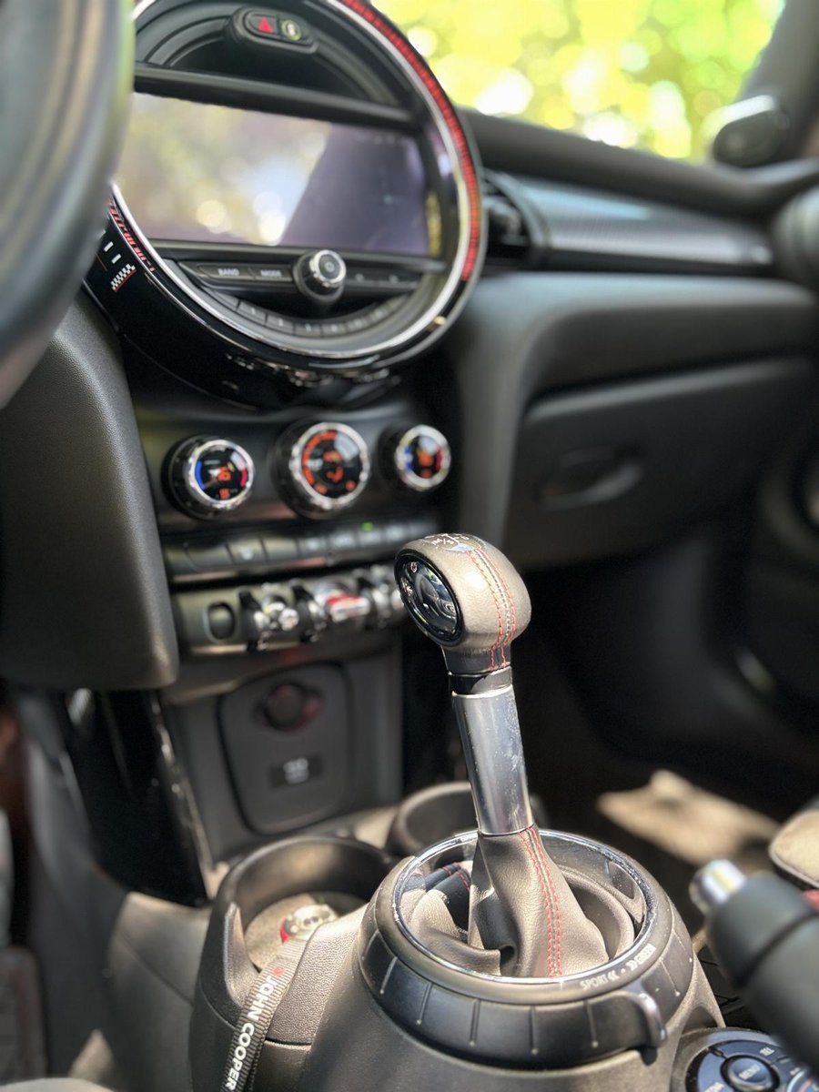 MINI COOPER JCW AT F56 2018 - Imagen 8 de 10