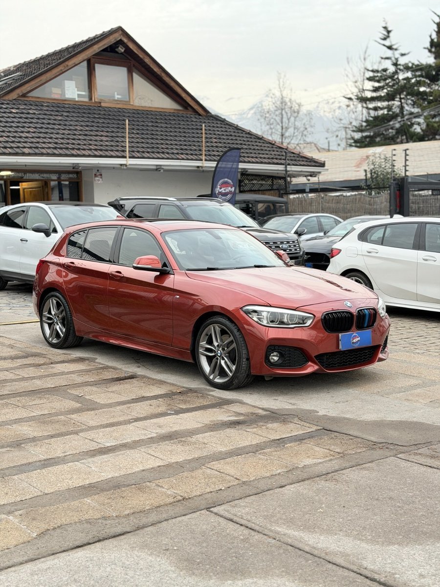 BMW 120 2.0 M SPORT 2018 - Imagen 4 de 10