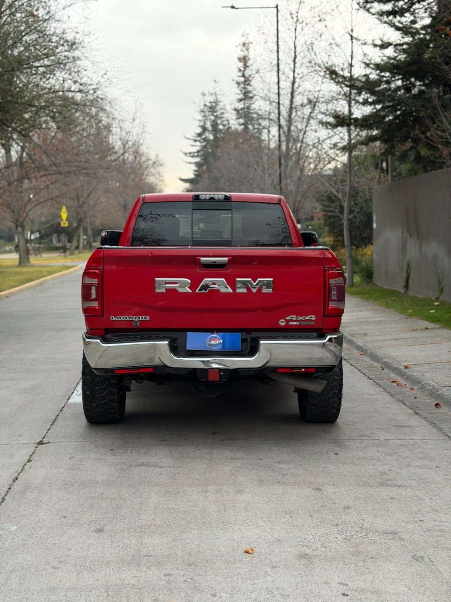 RAM 2500 Laramie 4x4 2021 - Imagen 8 de 10