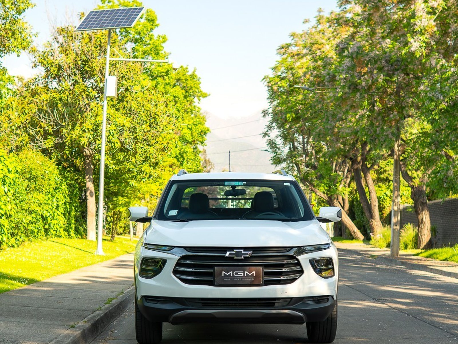 Chevrolet MONTANA 1.2T PREMIER 4X2 MT ¡Recién Llegado! ; ;• ; ;Patente 3 ; ;• ; ;BLANCO 2024 - Foto 2 de 10
