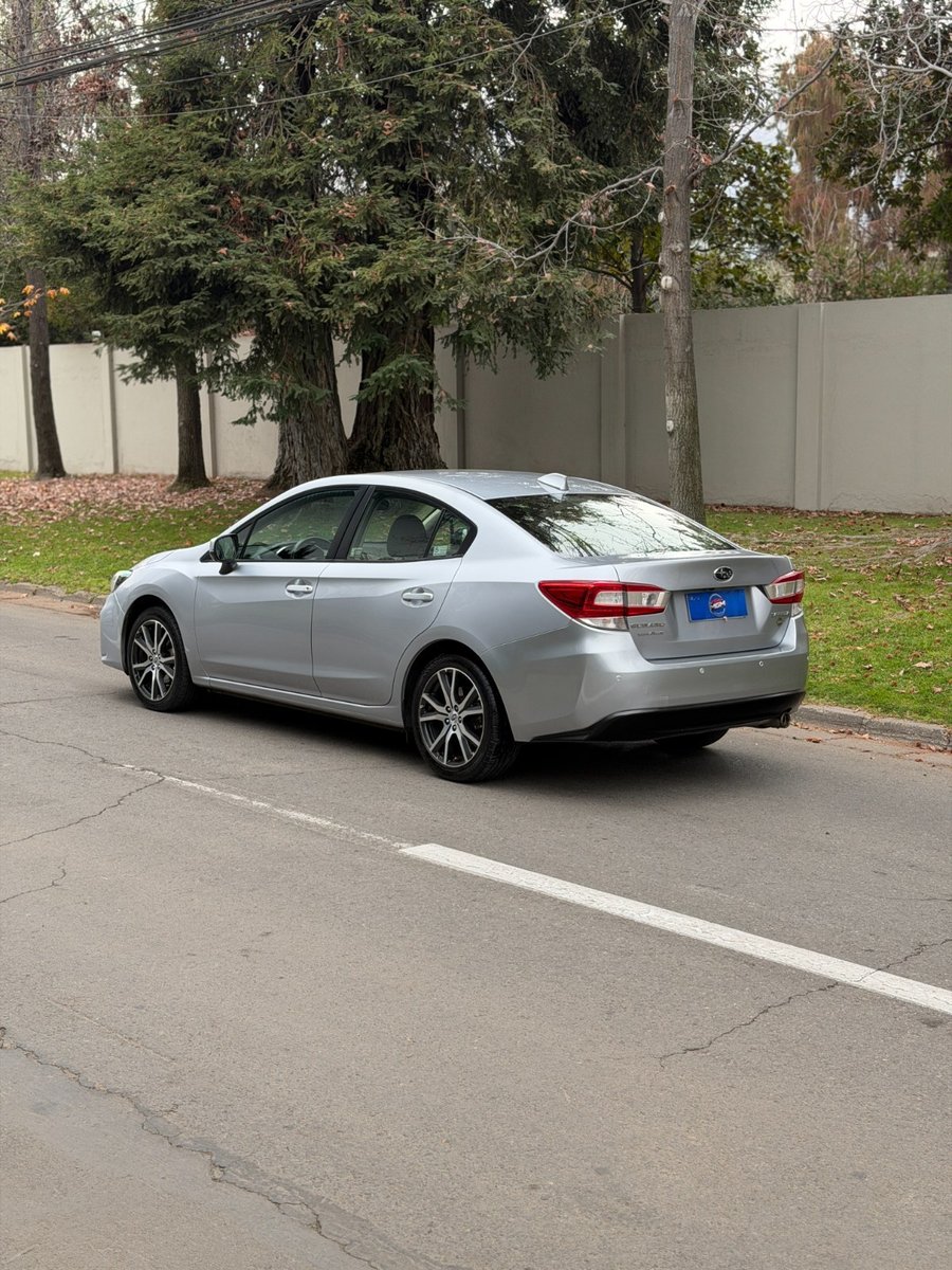 SUBARU IMPREZA 2.0 CVT DYNAMIC AWD 2018 - Imagen 7 de 8