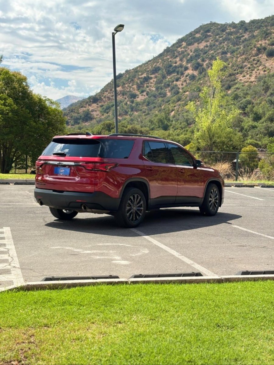 CHEVROLET TRAVERSE RS 2023 - Imagen 4 de 9