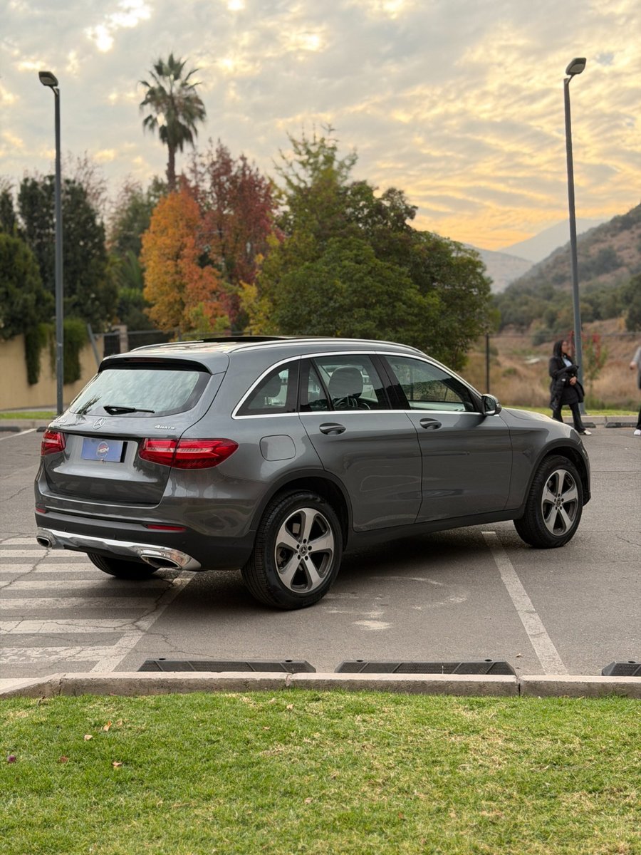 MERCEDES-BENZ GLC 300 2.0 2019 - Imagen 7 de 10