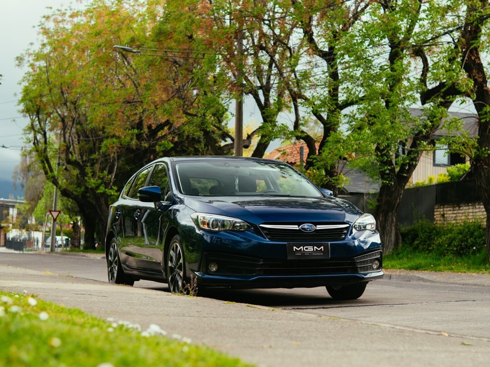 Subaru IMPREZA 2.0 SPORT DYNAMIC ¡Recién Llegado! ; ;• ; ; ; ;• ; ;Patente 8 ; ;• ; ;AZUL 2021 - Foto 3 de 10