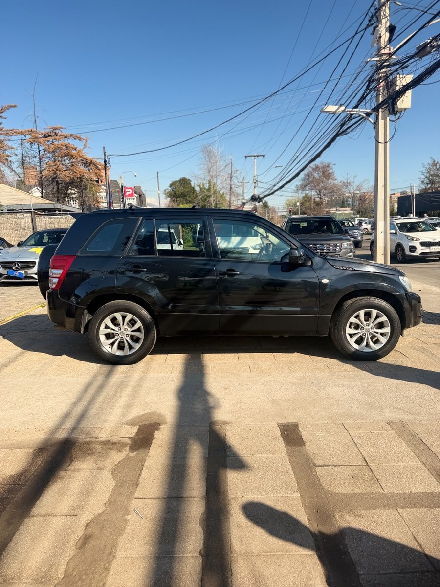 Suzuki GRAND NOMADE GLX 2.4 ¡Recién Llegado! ; ;• ; ;Patente 7 ; ;• ; ;NEGRO 2017 - Imagen 5 de 10