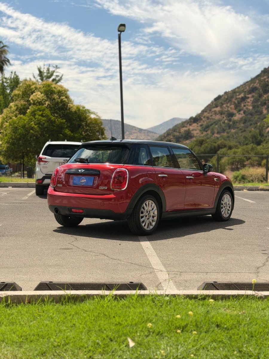 MINI COOPER F55 2016 - Imagen 6 de 10